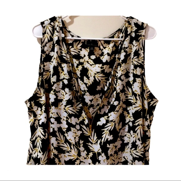 Worthington Plus Size Sleeveless Top, Size XXL - Picture 5 of 5